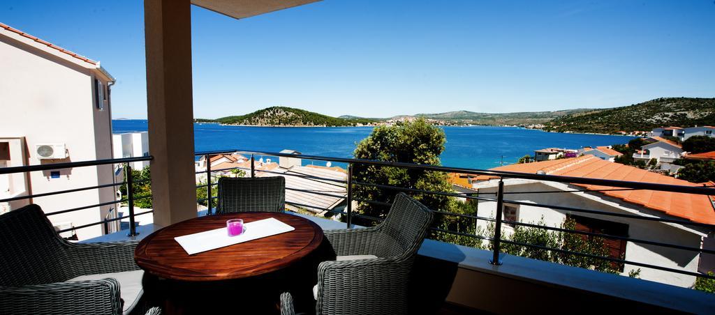 Apartments Villa Laguna With Pool Razanj Room photo